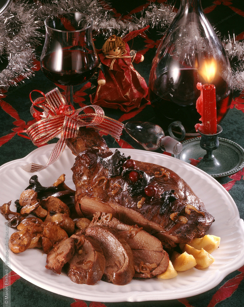 Gigot de chevreuil forestier - photo r&eacute;f&eacute;rence PC41.jpg