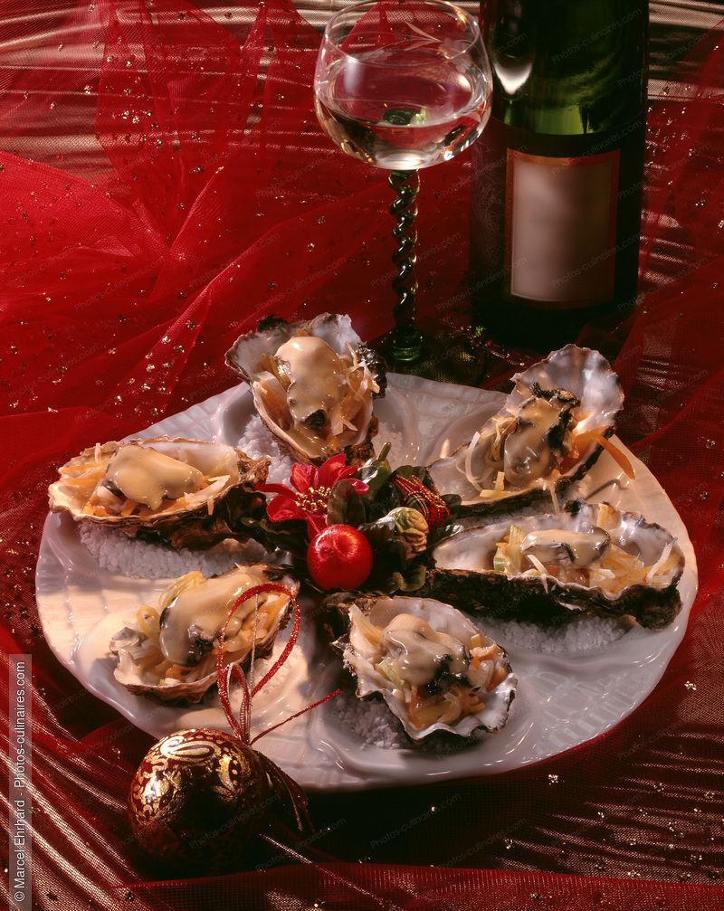 Hu&icirc;tres chaudes au beurre blanc et au Riesling - photo r&eacute;f&eacute;rence PO20.jpg