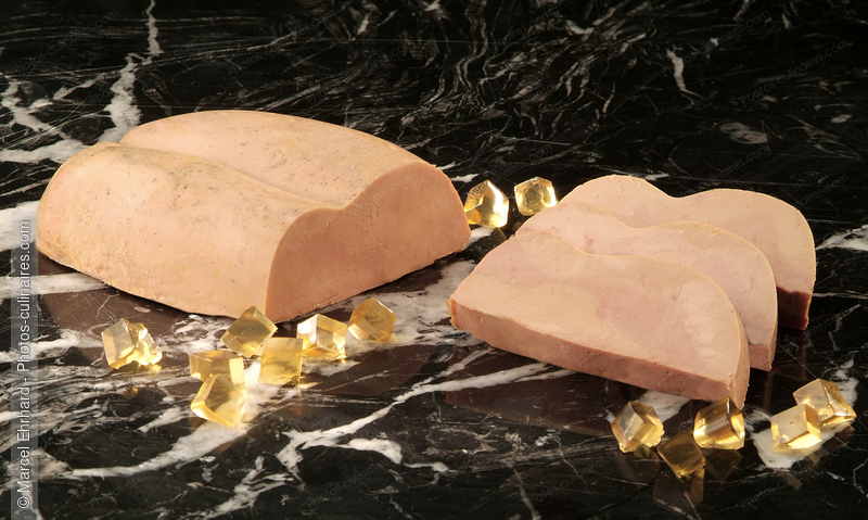 Lobe de foie gras tranch&eacute; - photo r&eacute;f&eacute;rence FG124N.jpg