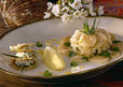 Mariné de St-Jacques à la salade de choucroute tiède, tuile de seigle au cumin poudre de pomme de terre