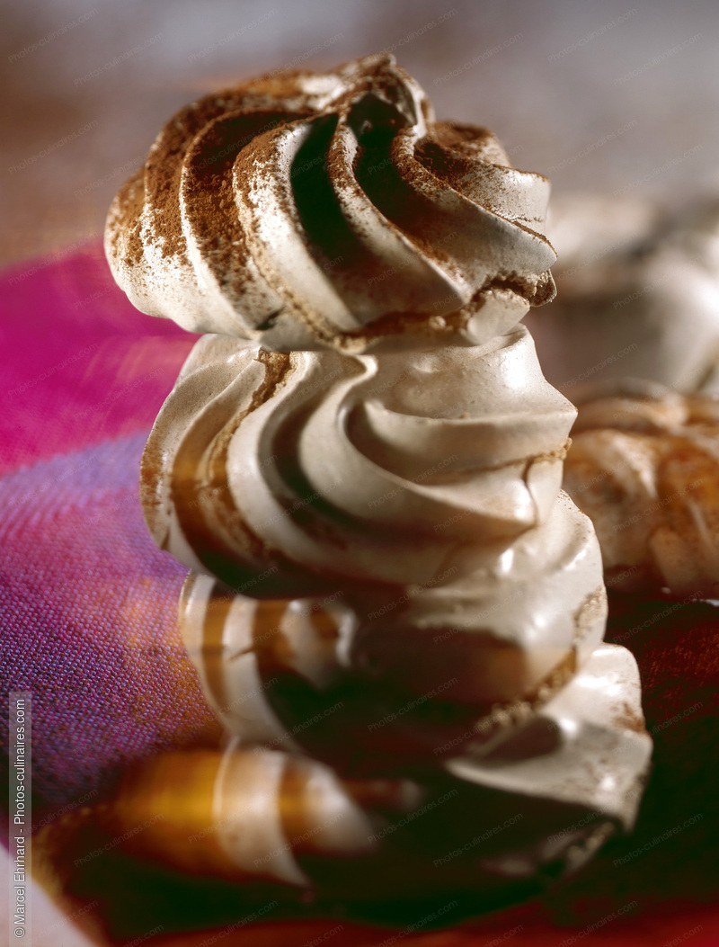 Meringue - photo r&eacute;f&eacute;rence DE123.jpg