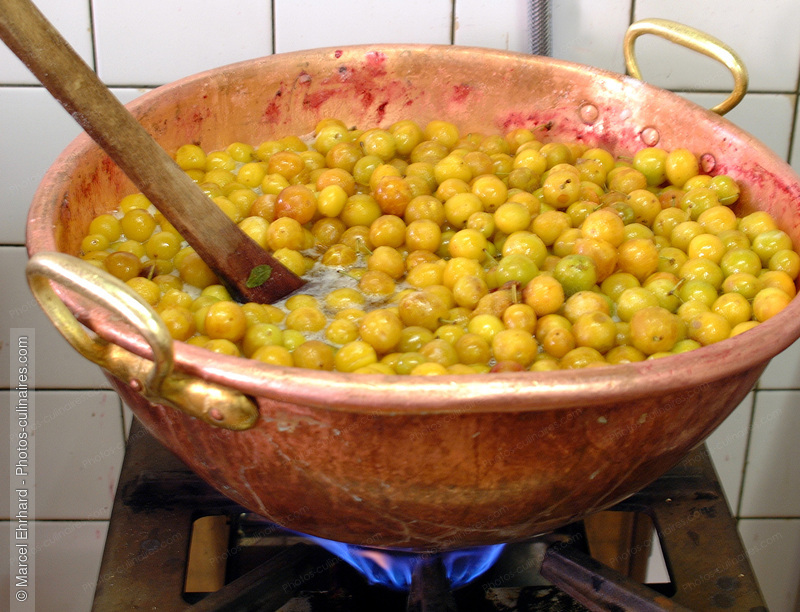 Mirabelles po&ecirc;l&eacute;es - photo r&eacute;f&eacute;rence CO7Njpg.jpg