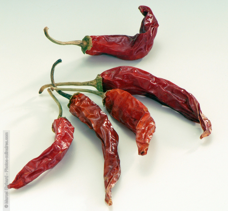 Piments s&eacute;ch&eacute;s - photo r&eacute;f&eacute;rence EP59N.jpg