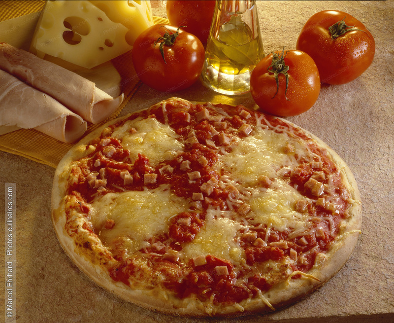 Pizza au fromage et jambon - photo référence TT98.jpg