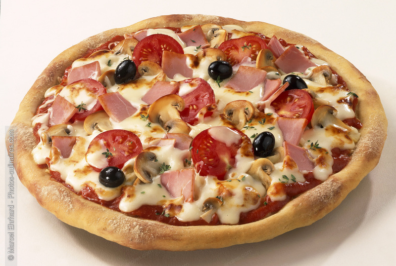 Pizza jambon champignon - photo r&eacute;f&eacute;rence TT139.jpg