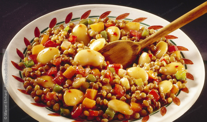 Plat de lentilles et de haricots coco tomat&eacute; - photo r&eacute;f&eacute;rence PC1049.jpg