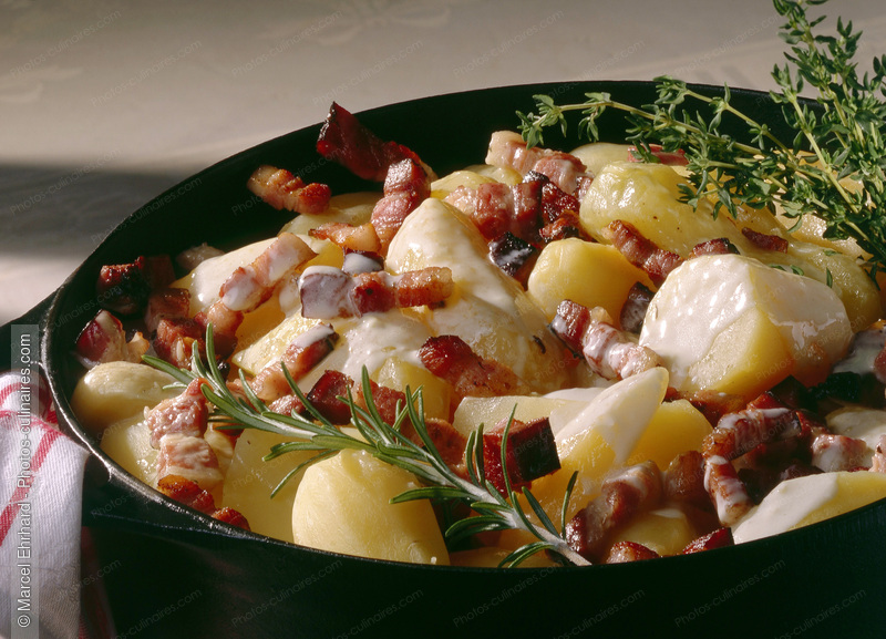 Pommes de terre au lardon et &agrave; la cr&egrave;me - photo r&eacute;f&eacute;rence PC437.jpg