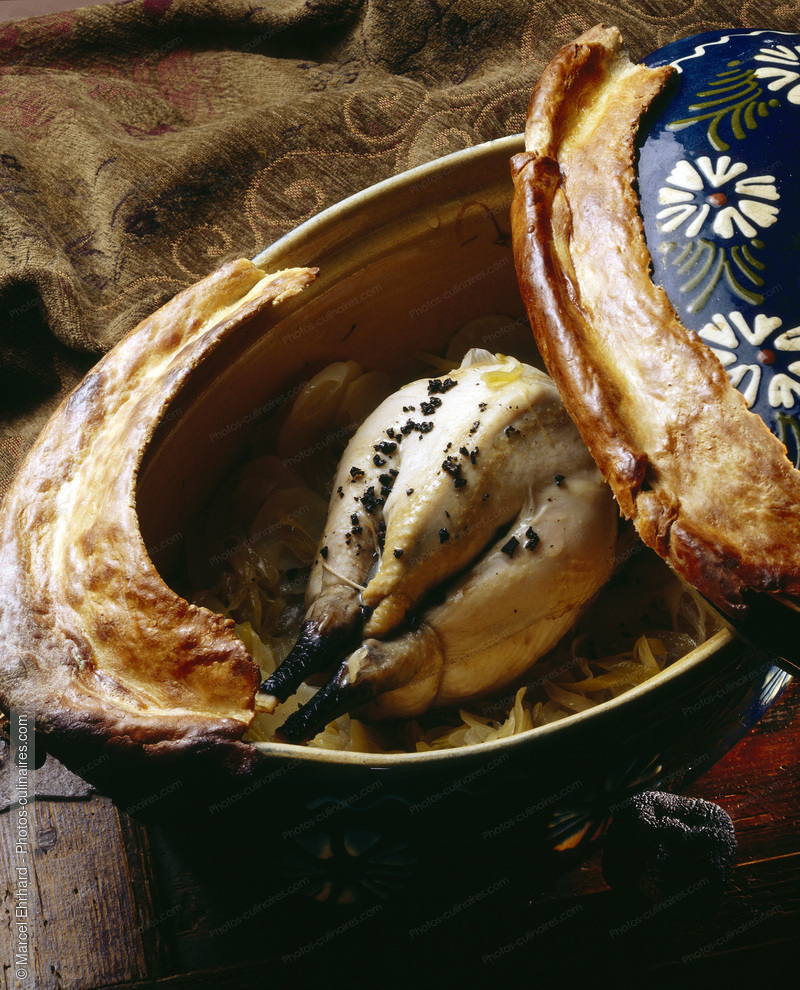 Poulet en cocotte lutt&eacute; - photo r&eacute;f&eacute;rence PC247.jpg