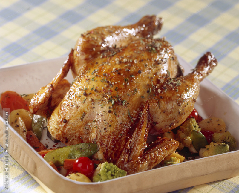 Poulet fermier aux petits l&eacute;gumes - photo r&eacute;f&eacute;rence PC320.jpg