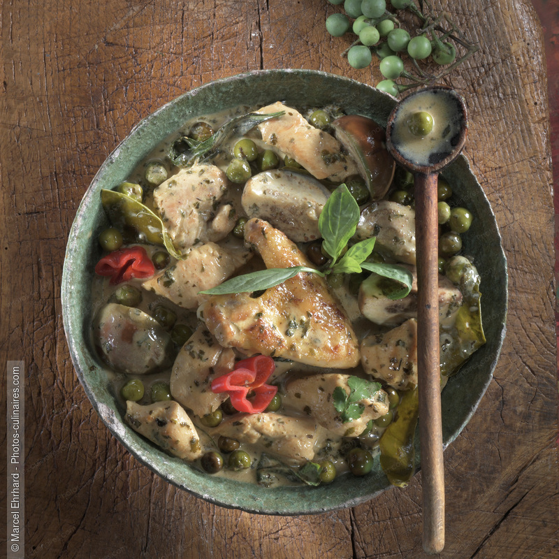 Poulet tha&iuml; - photo r&eacute;f&eacute;rence PC1146N.jpg