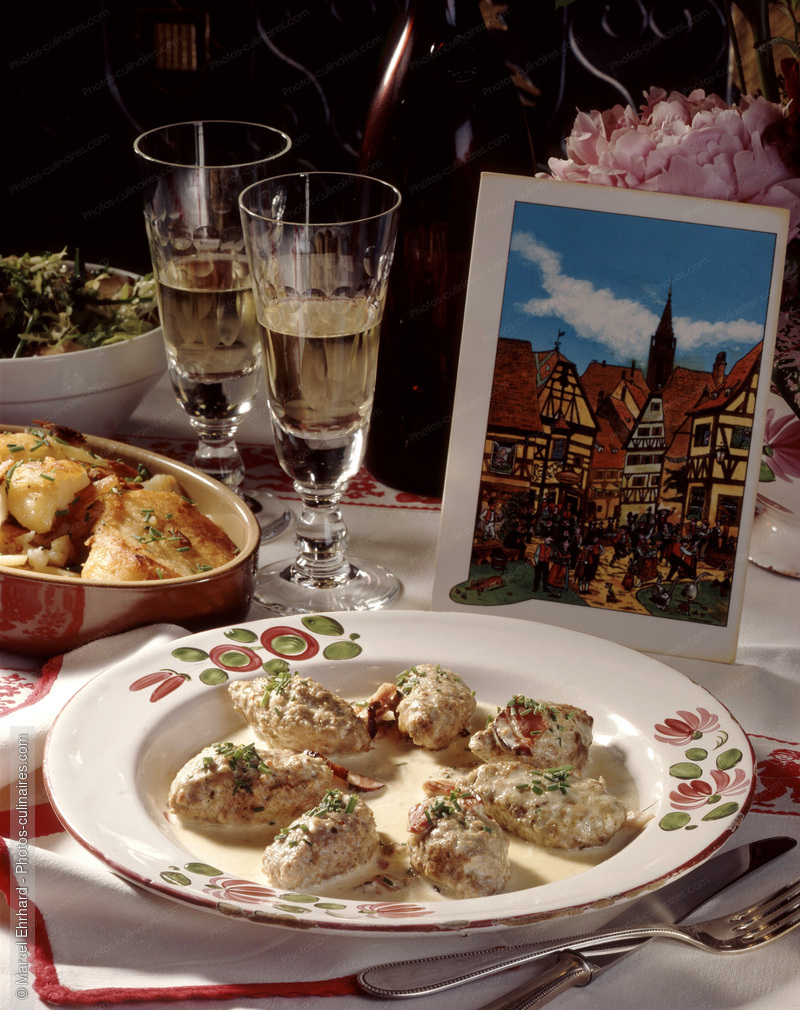 Quenelles de foie ou "lewerknepfle" - photo r&eacute;f&eacute;rence PC4.jpg
