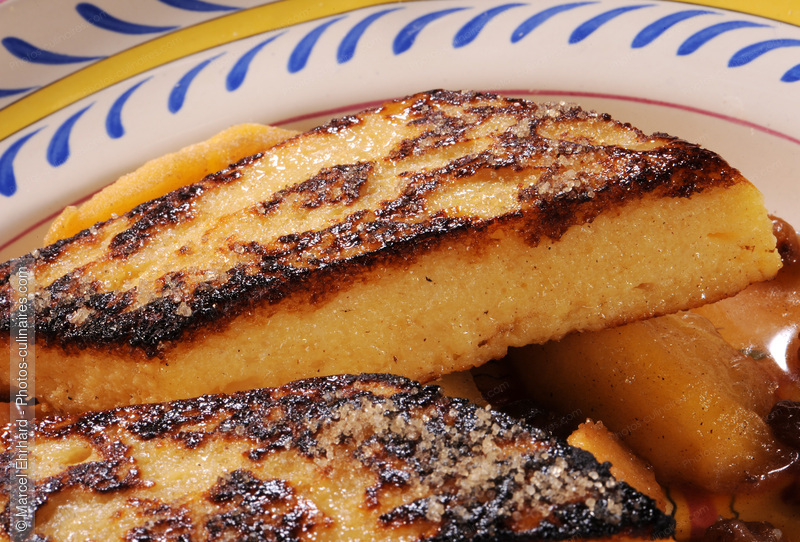 Quenelles de semoule - photo r&eacute;f&eacute;rence DE423N.jpg