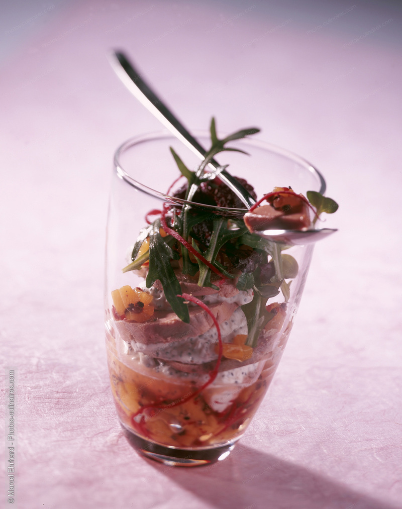 Salade m&eacute;lang&eacute;e au foie gras - photo r&eacute;f&eacute;rence FG10.jpg