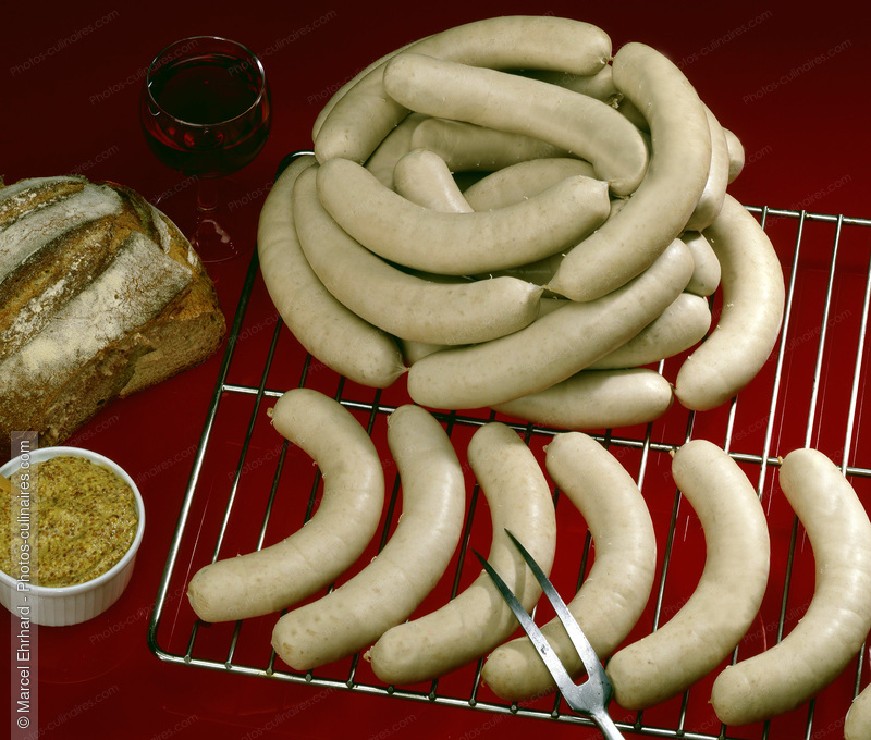 Saucisse &agrave; griller - photo r&eacute;f&eacute;rence CH70.jpg