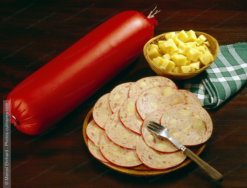 Saucisse de gruy&egrave;re - photo r&eacute;f&eacute;rence CH88.jpg