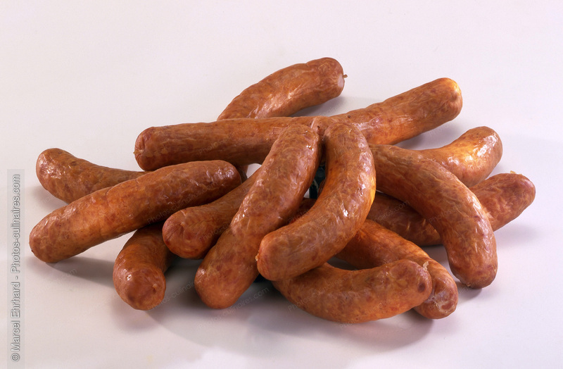 Saucisse fum&eacute;e cuite - photo r&eacute;f&eacute;rence CH223.jpg