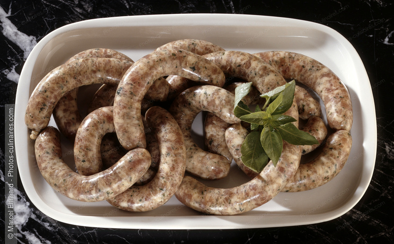 Saucisses paysannes &agrave; frire - photo r&eacute;f&eacute;rence CH20.jpg