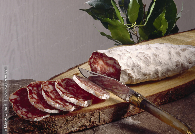 Saucisson sec - photo r&eacute;f&eacute;rence CH178.jpg