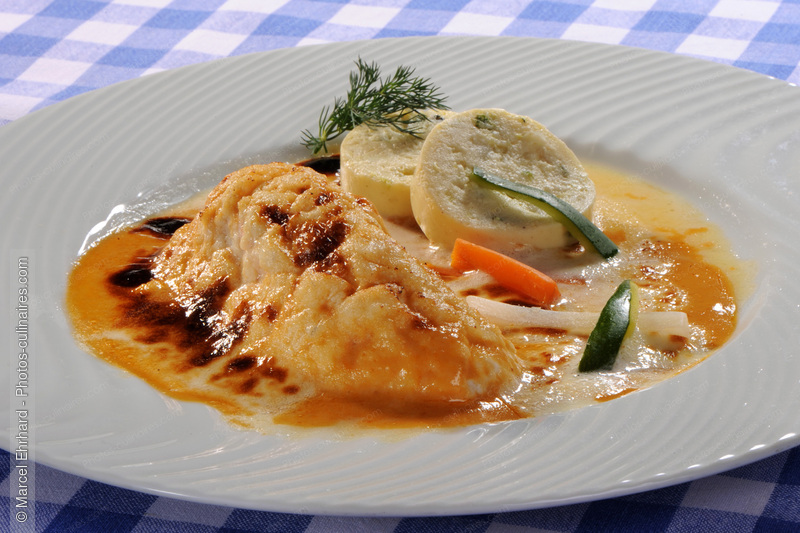 Saumon souffl&eacute; &agrave; la bisque - photo r&eacute;f&eacute;rence PO389N.jpg