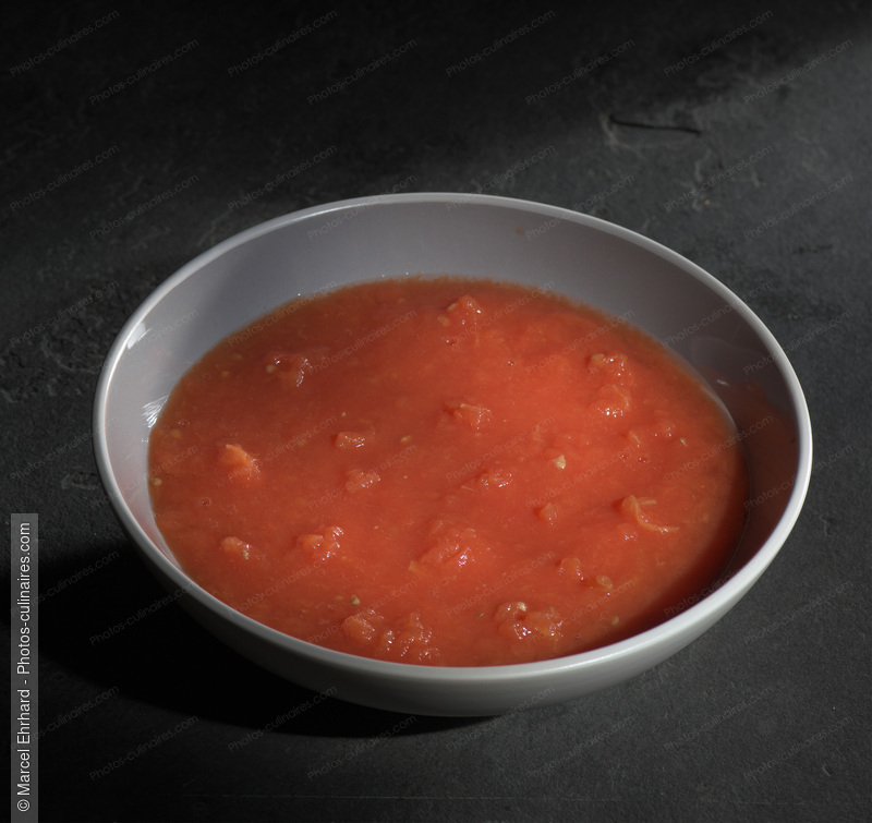 Soupe de tomate - photo r&eacute;f&eacute;rence SO33N.jpg