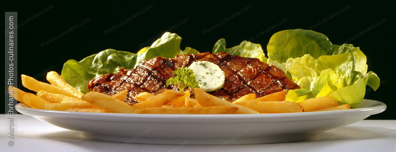 Steak, frites et salade - photo r&eacute;f&eacute;rence PC228.jpg