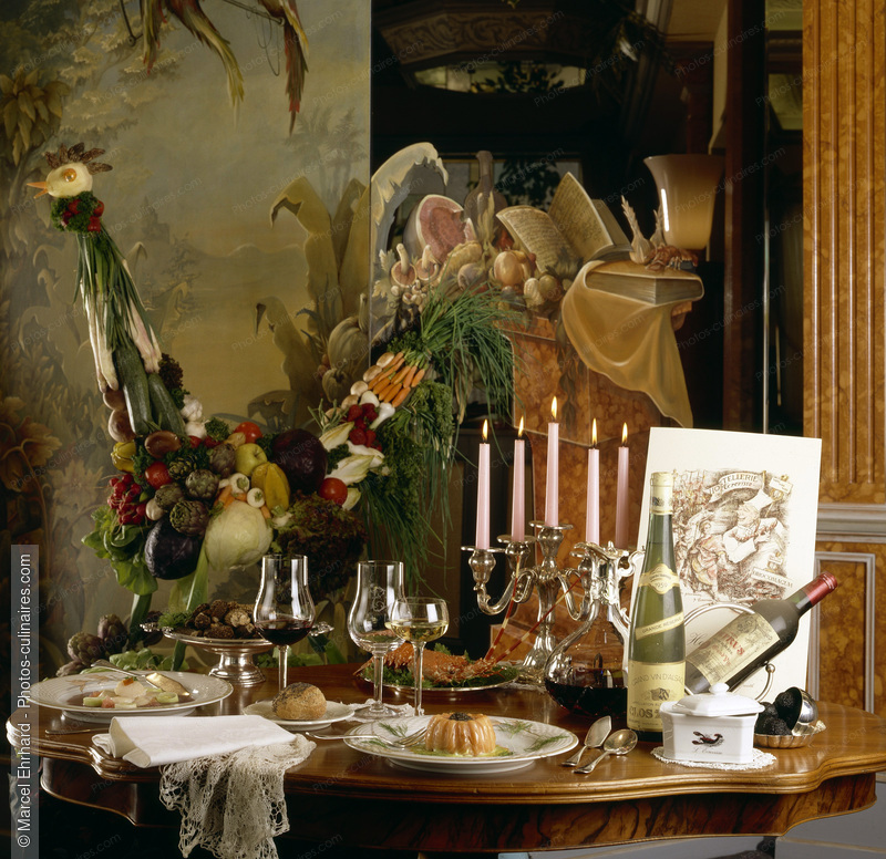 Table de f&ecirc;te - photo r&eacute;f&eacute;rence NM20.jpg