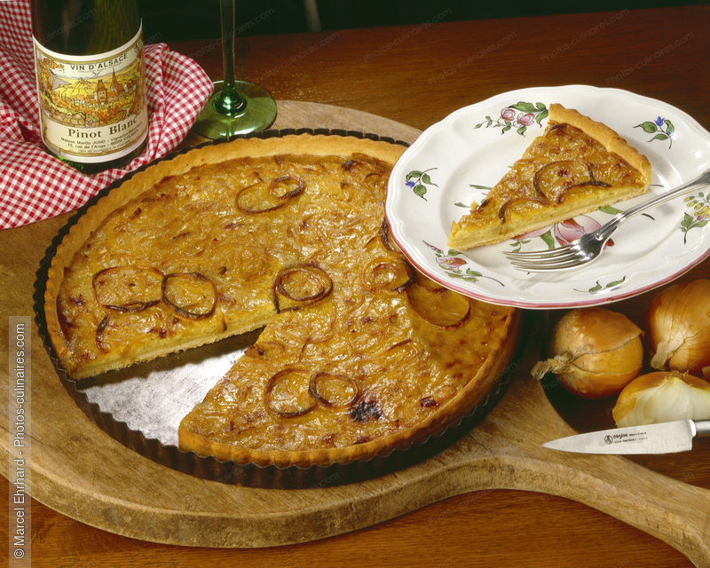 Tarte &agrave; l'oignon d 'alsace - photo r&eacute;f&eacute;rence TT71.jpg
