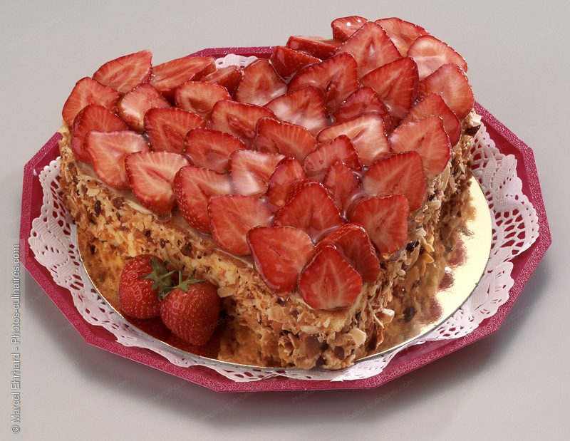 Tarte &agrave; la fraise - photo r&eacute;f&eacute;rence DE50.jpg