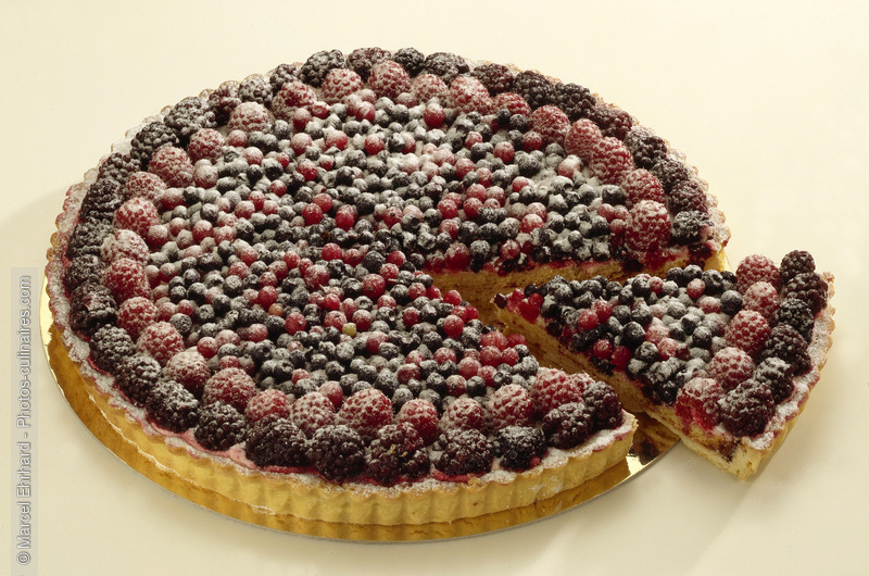 Tarte aux fruits rouges - photo r&eacute;f&eacute;rence DE498.jpg