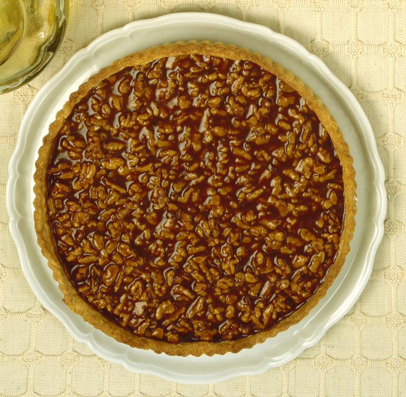 Tarte aux noix - photo r&eacute;f&eacute;rence DE404.jpg