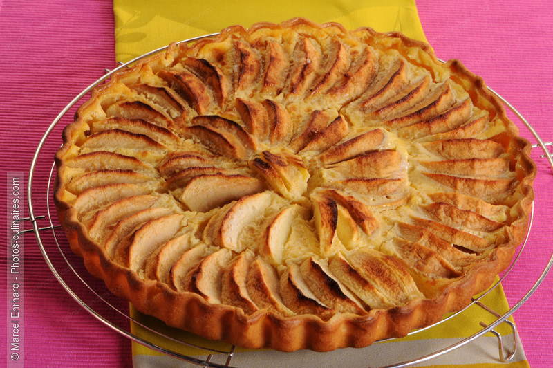 Tarte aux pommes - photo r&eacute;f&eacute;rence DE476N.jpg