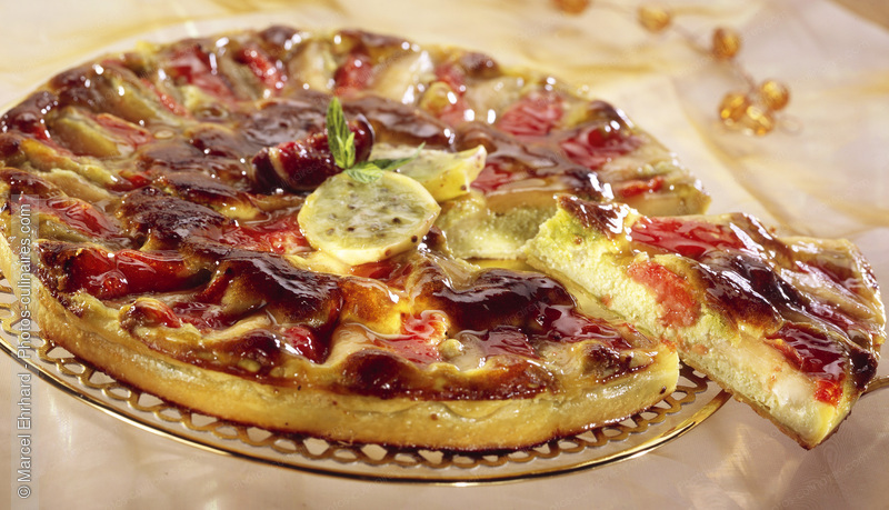Tarte massepain aux fruits - photo r&eacute;f&eacute;rence DE603.jpg