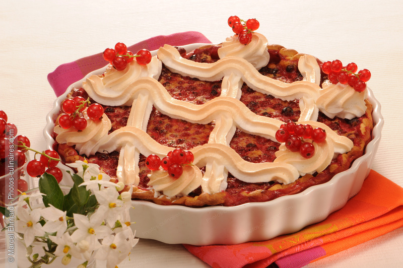 Tarte meringu&eacute;e aux groseilles - photo r&eacute;f&eacute;rence DE462N.jpg