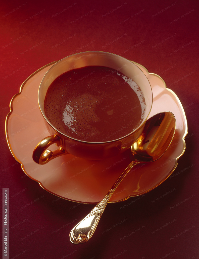 Tasse de chocolat chaud - photo r&eacute;f&eacute;rence BO96.jpg