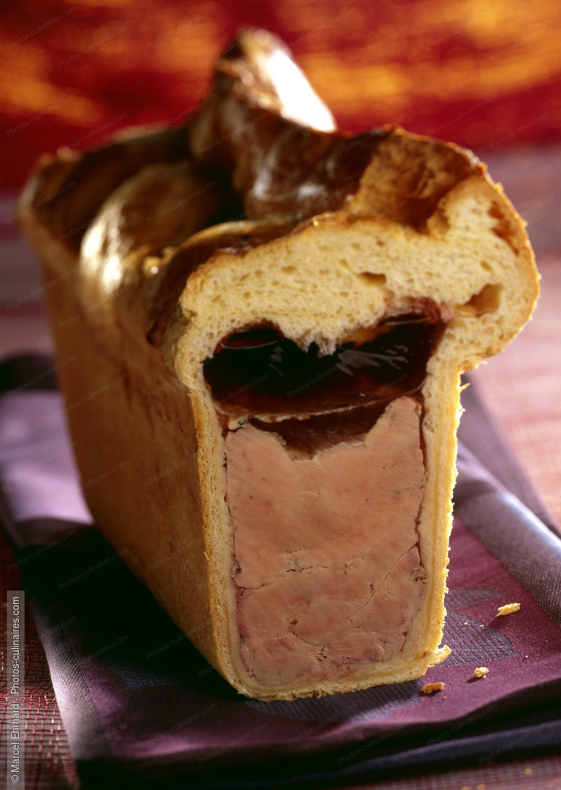 Terrine de foie gras brioch&eacute;e - photo r&eacute;f&eacute;rence FG49.jpg
