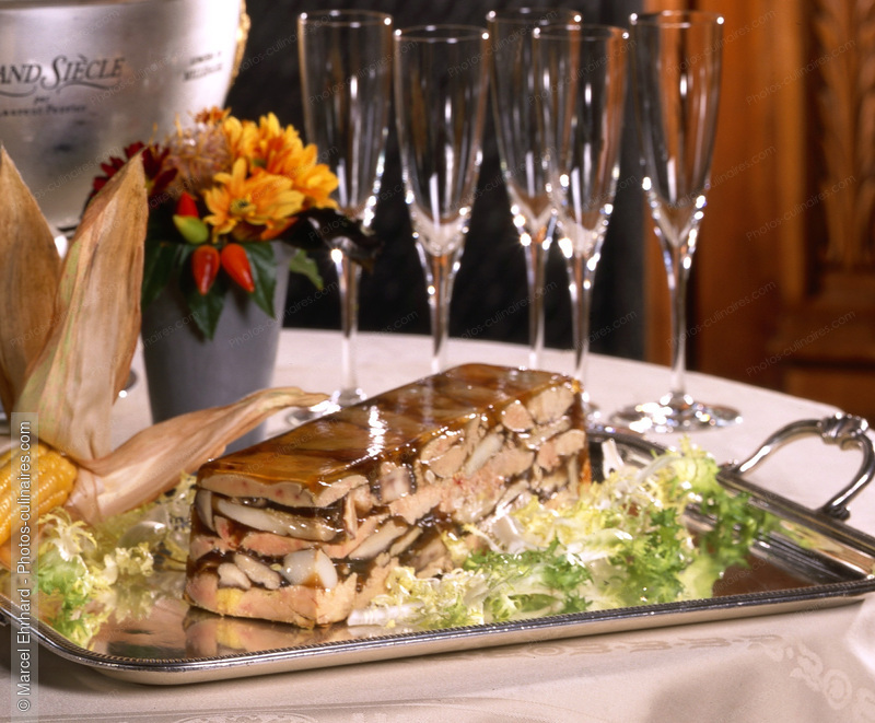 Terrine de foie gras - photo r&eacute;f&eacute;rence FG107.jpg