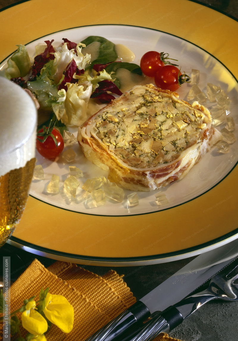 Terrine de lapereau &agrave; la bi&egrave;re - photo r&eacute;f&eacute;rence PC290.jpg
