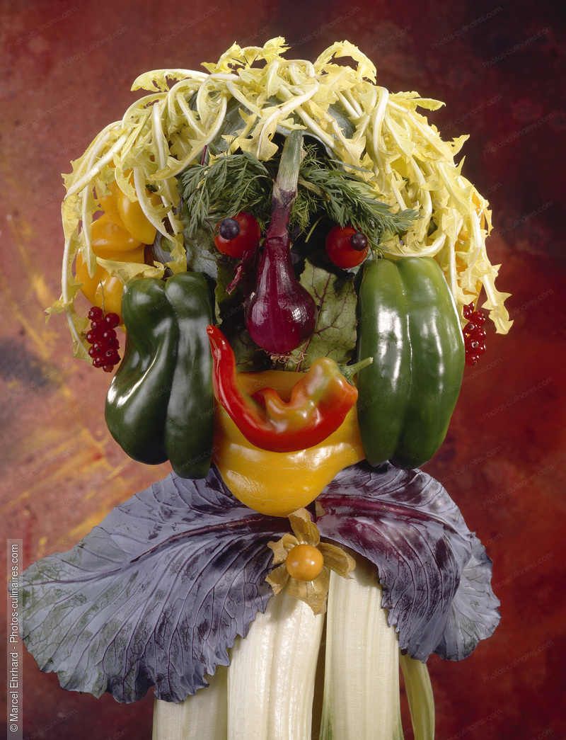 Tête de fruits et légumes  avec chapeau Arcimboldo - photo référence LE240.jpg