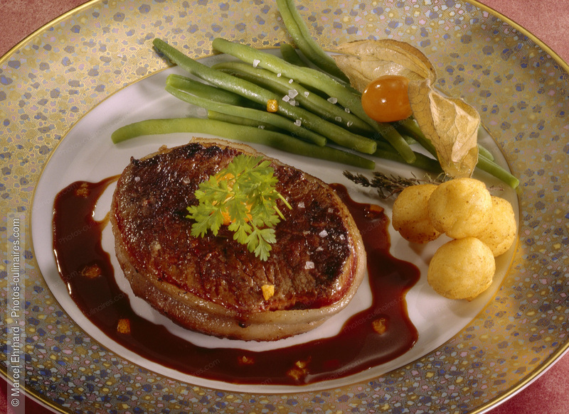 Tournedos aux poivres - photo r&eacute;f&eacute;rence PC328.jpg