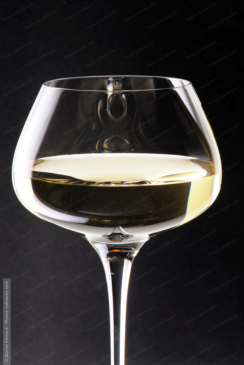 Verre de vin blanc d'Alsace - photo r&eacute;f&eacute;rence BO283N.jpg