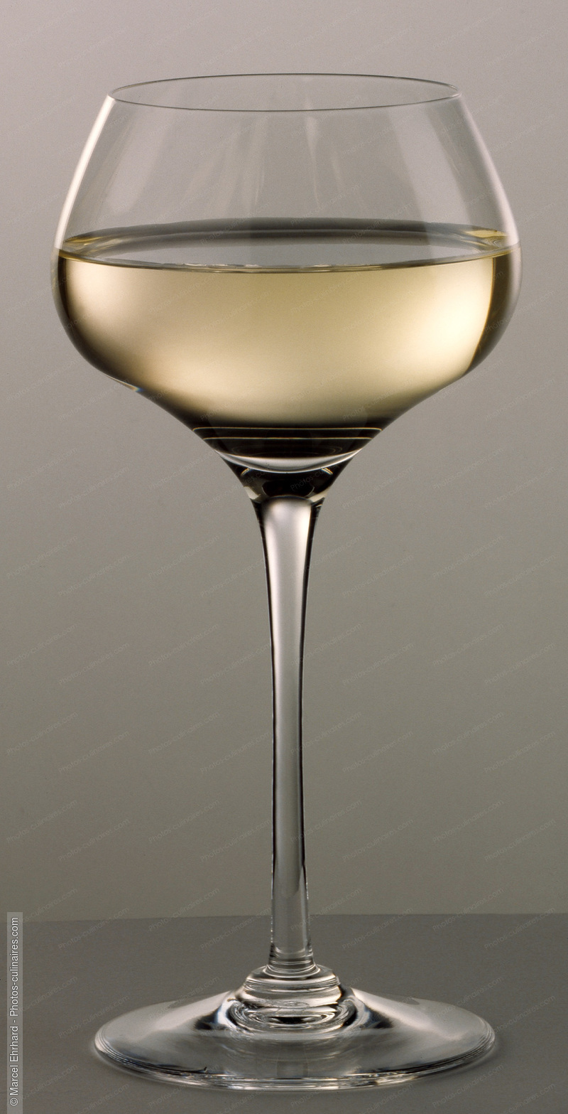 Verre de vin blanc - photo référence BO29.jpg