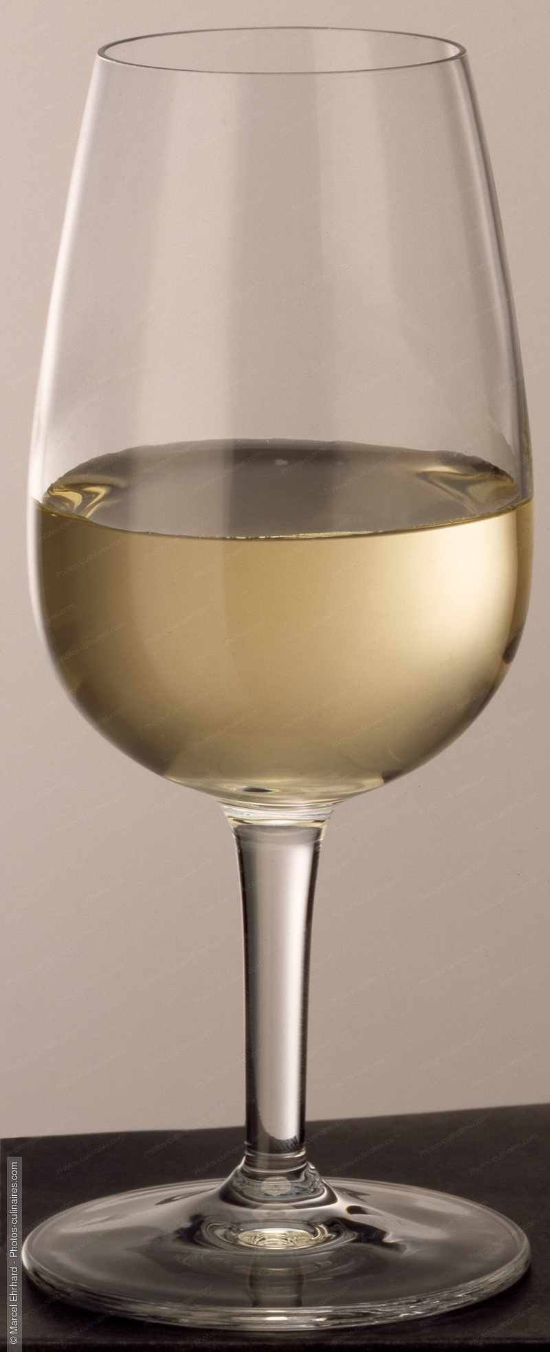 Verre INAO de vin blanc - photo référence BO33.jpg