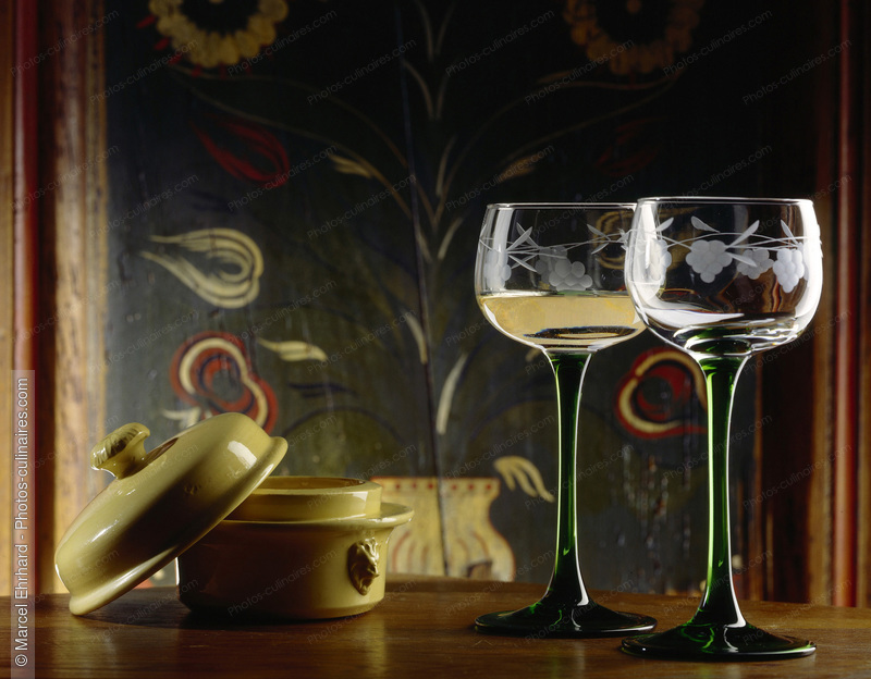 Verres de vin blanc d'Alsace - photo référence BO287.jpg