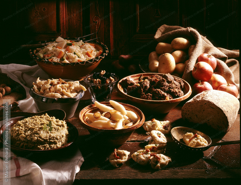 Vieilles recettes alsaciennes - photo r&eacute;f&eacute;rence PC166.jpg