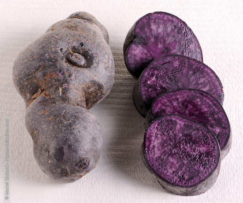 Vitelotte tranch&eacute;e - photo r&eacute;f&eacute;rence LE338N.jpg